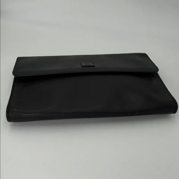 Nina Ricci Black Leather Envelope Bag - Picture 3 of 9